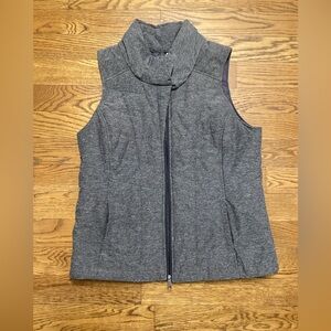 MTA Sport quilted vest. Marl gray. Large